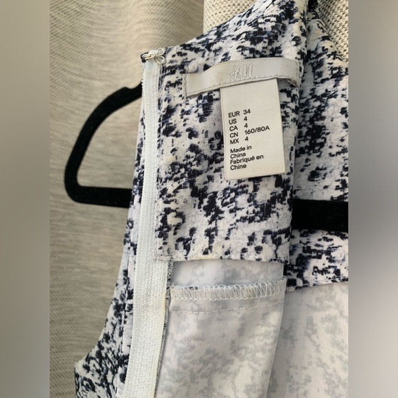 Cocktail Dress - Picture 3 of 3